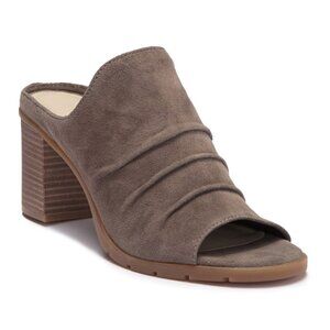 The Flexx NIB Women's AIM TO PLEAT Fango Camoscio (deep taupe) Mules, Size 9 M